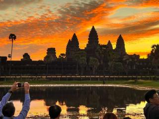 angkorseasontour1.jpeg