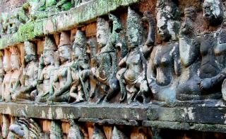 terrace-leper-king-angkor-1(1).jpeg